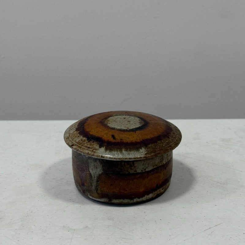 Vintage Ceramic Lidded Box with Hand-Painted Floral Design - Decorative Storage for Jewelry, Trinkets & Keepsakes - Perfect for Home Decor, Gift Giving & Organizing Small Items