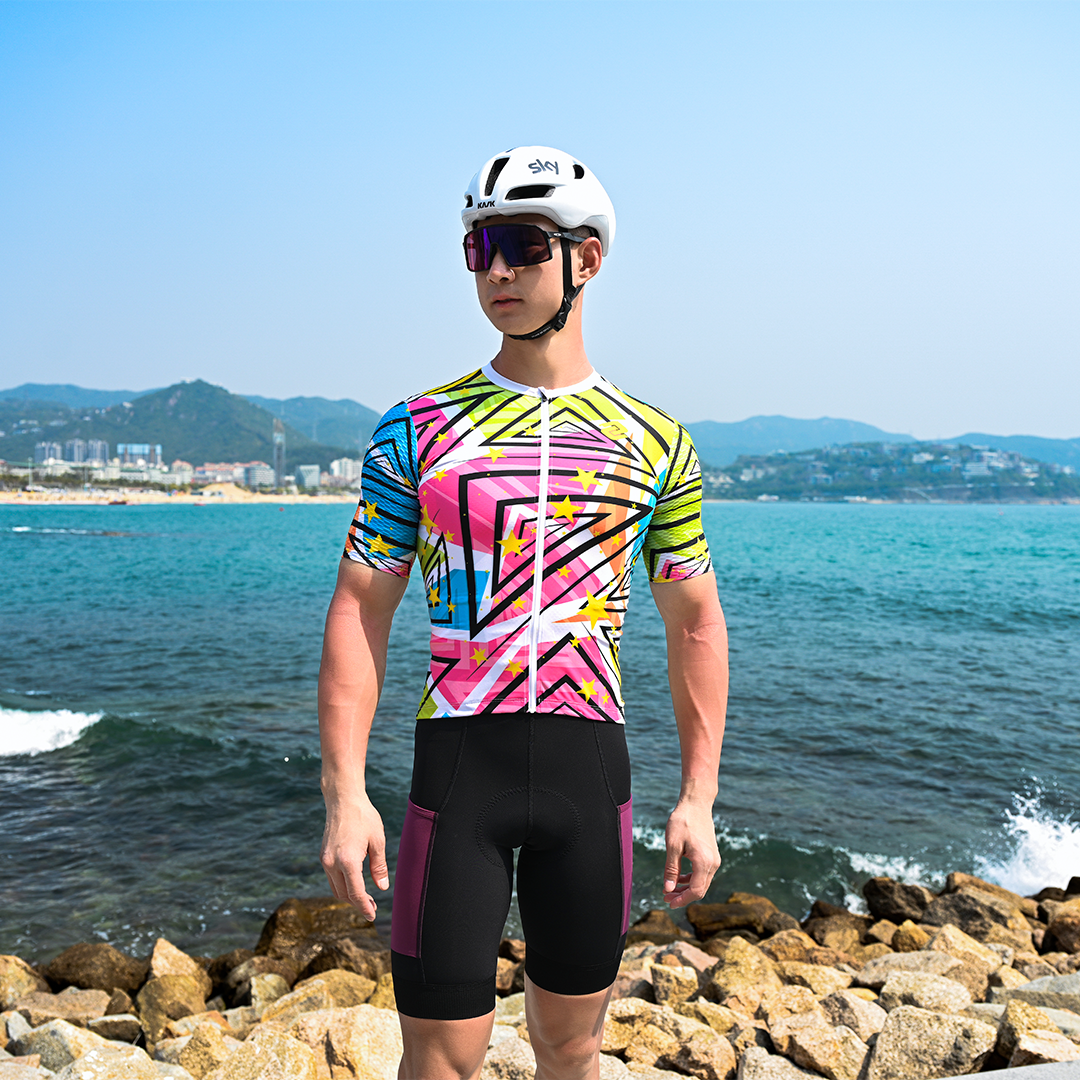 Vibrant Men's Jersey - Breathable & Comfortable All-Day Wear for Sports, Gym & Casual Outfits