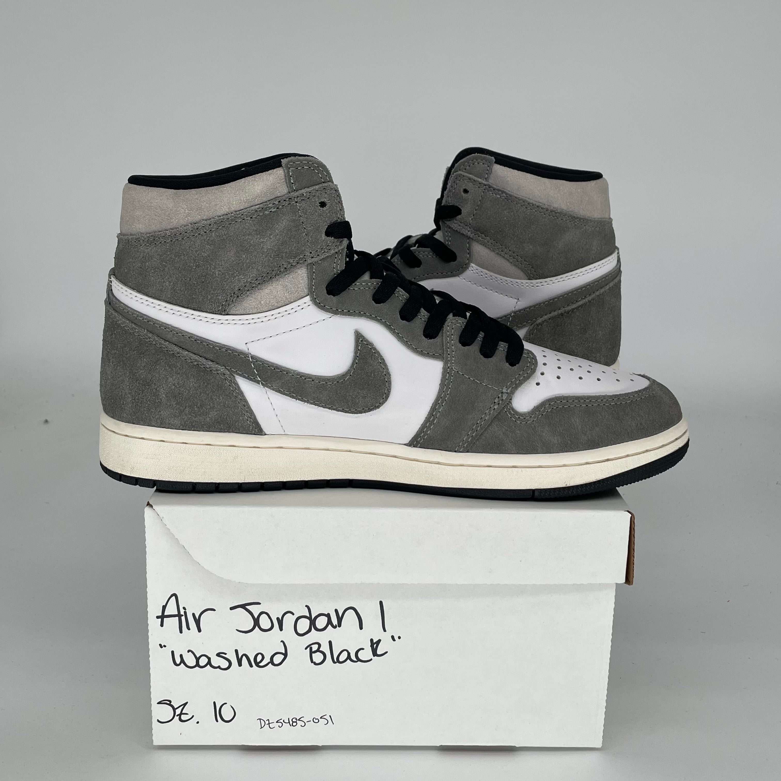 AIR JORDAN 1 Retro High OG 