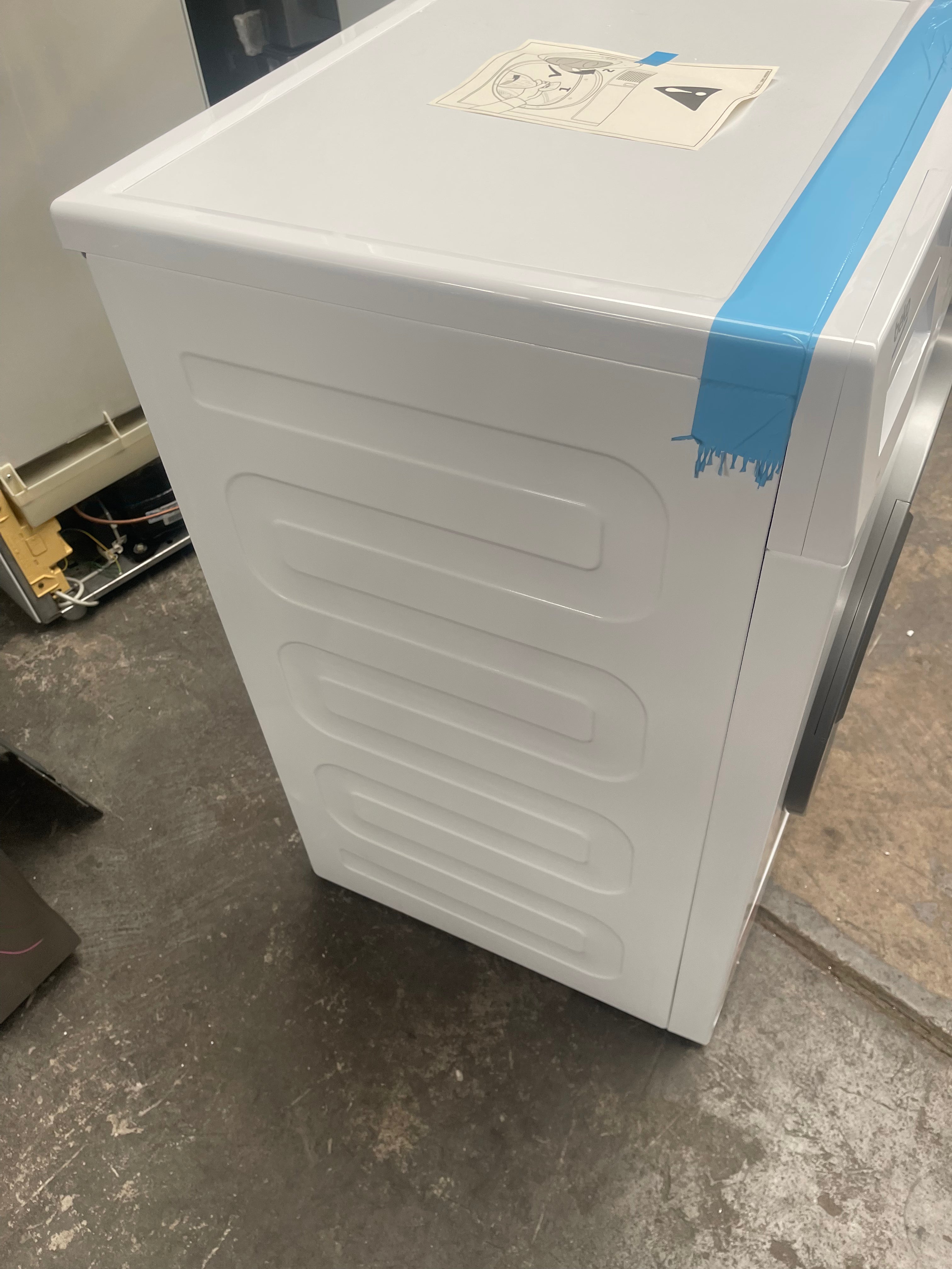 Beko BDP710W 7kg Heat Pump Dryer - Energy Efficient, Quiet & Gentle on Clothes | Factory Second Condition | Perfect for Apartments, Laundry Rooms & Small Spaces