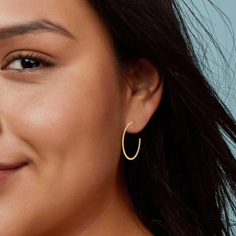 18K Gold Plated Hoop Earrings for Women - Classic Dainty Huggie Hoops - Perfect for Everyday Wear, Parties & Gifting