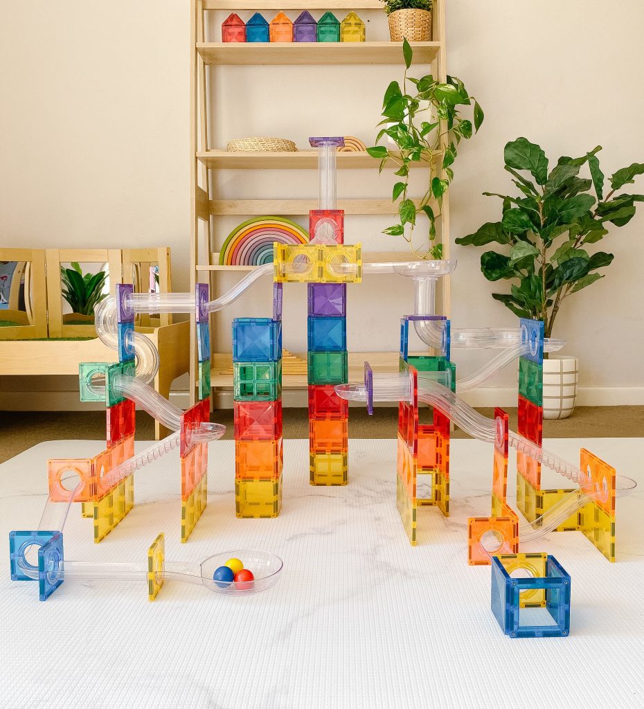 Connetix Magnetic Tiles 92-Piece Rainbow Ball Run Set - STEM Educational Building Toys for Kids, Perfect for Creative Play & Learning Activities