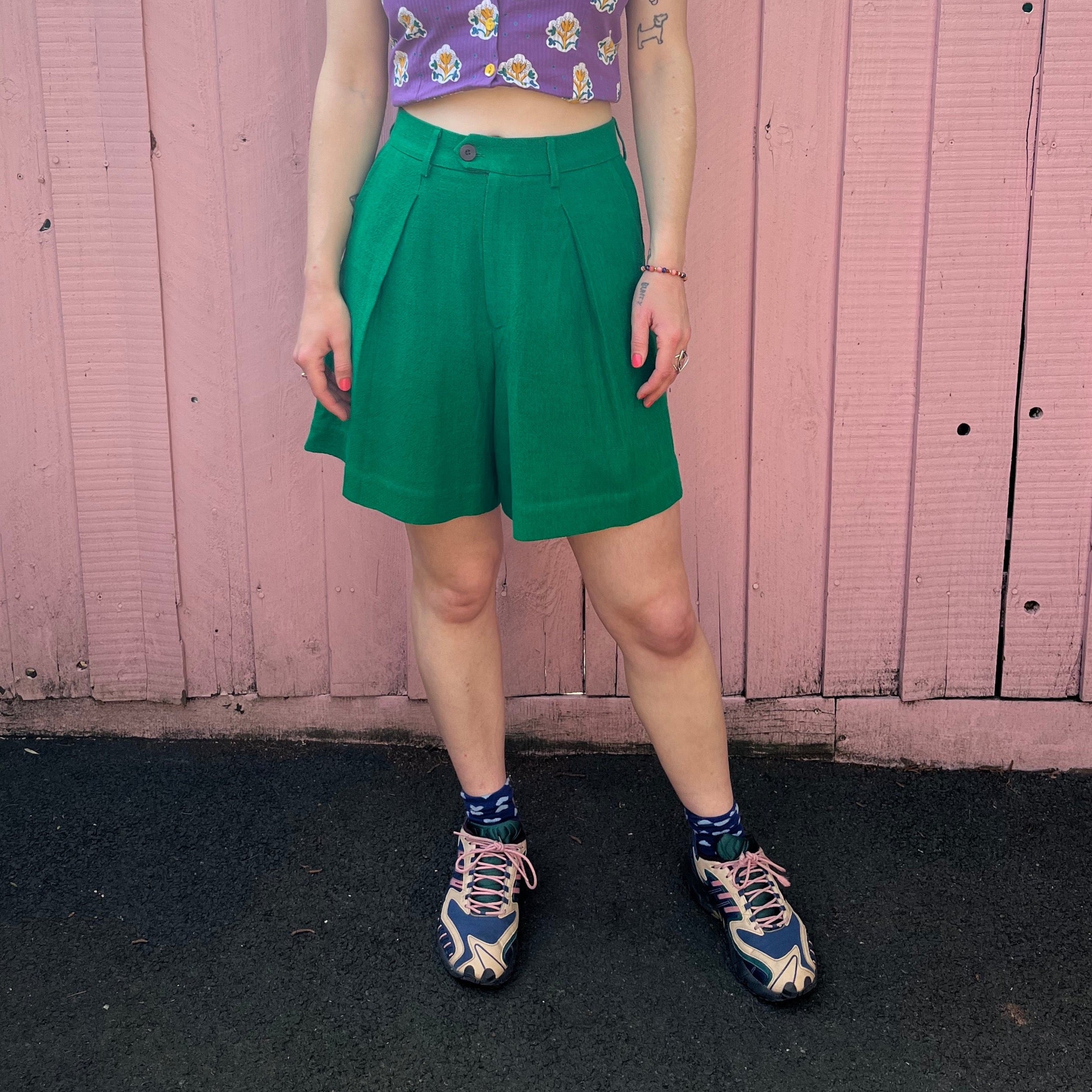 Lowie Linen Viscose Emerald Pleat Shorts for Women - Comfortable Summer Casual Shorts with Elastic Waist - Perfect for Beach, Vacation and Everyday Wear