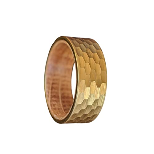 14K Gold Whiskey Barrel Rings for Men - Hammered Tungsten Wedding Band with Bourbon Barrel Wood Inlay - Rustic Yellow Gold Anniversary Gifts for Him - Perfect for Weddings, Anniversaries, and Bourbon Lovers