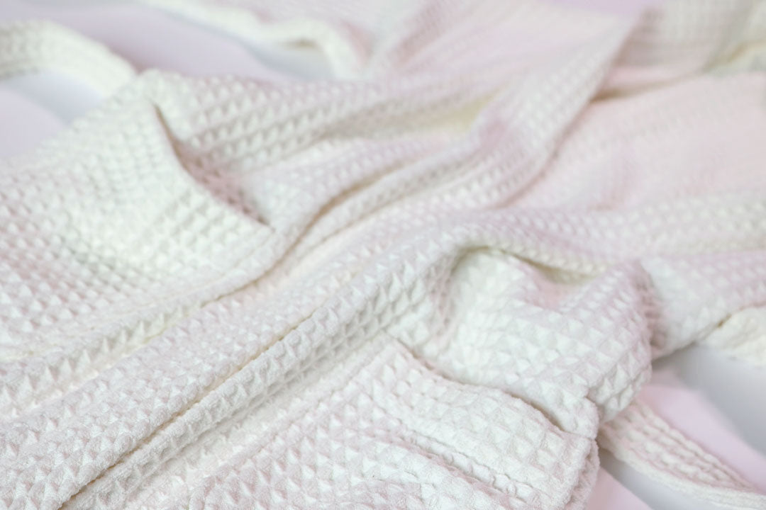 Luxury Waffle Weave Bathrobe for Women & Men - Soft, Absorbent, and Quick-Drying - Perfect for Spa, Home, and Hotel Use