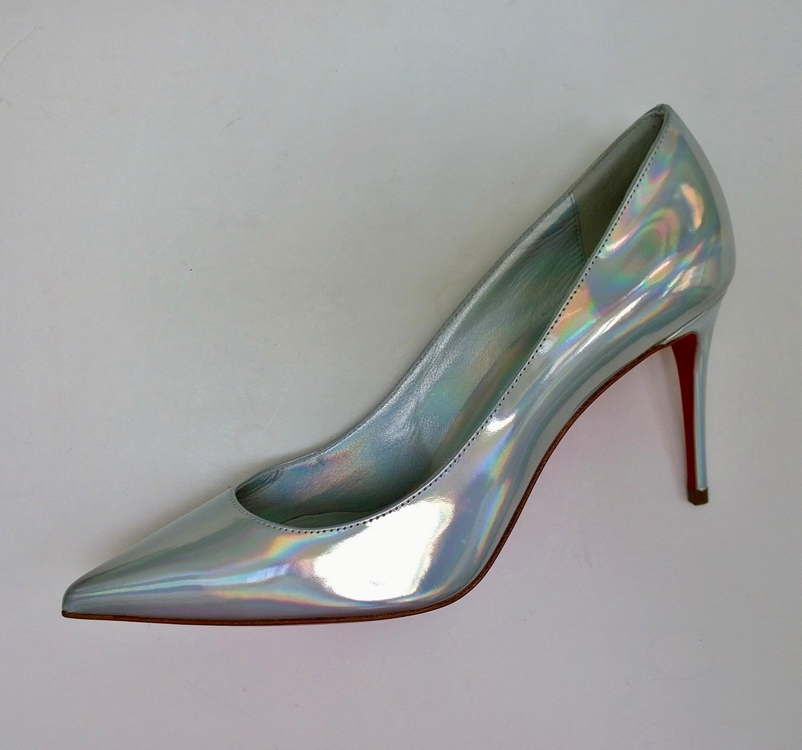 Christian Louboutin Kate 85mm Patent Leather Psychic Bianco Silver Iridescent Pumps - Perfect for Weddings, Parties & Special Occasions
