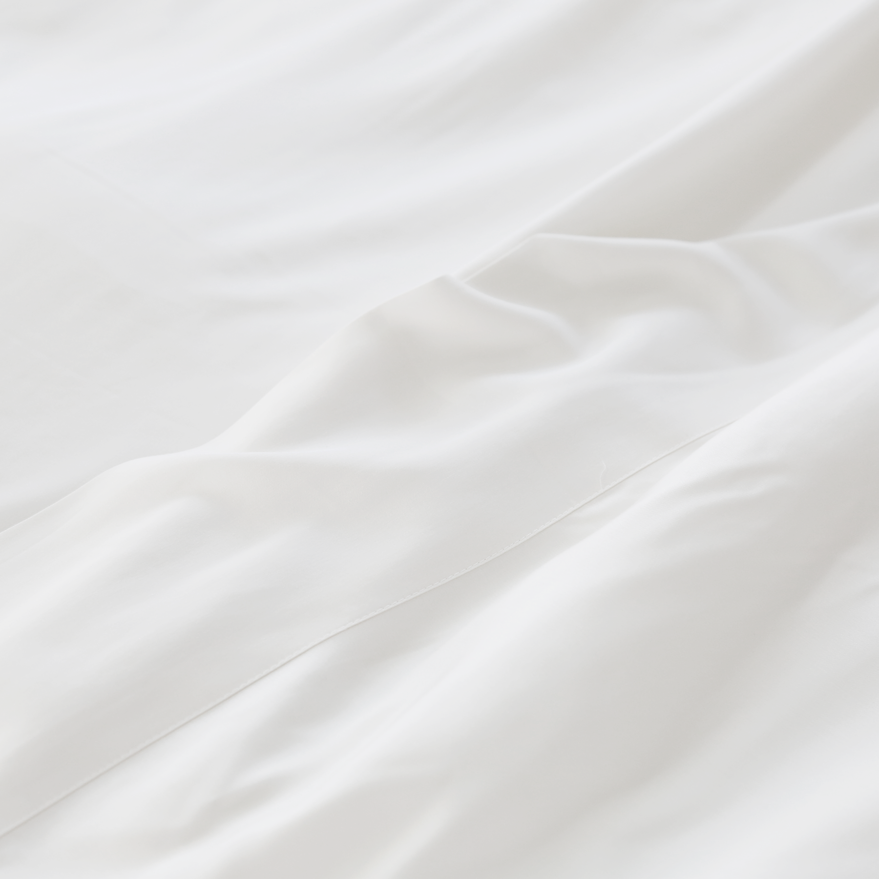 Luxury 100% Cotton Sateen Sheet Set - 4 Piece Bedding Set with Deep Pockets (Queen Size) - Soft & Breathable for All-Season Comfort - Perfect for Master Bedroom, Guest Room or Vacation Home