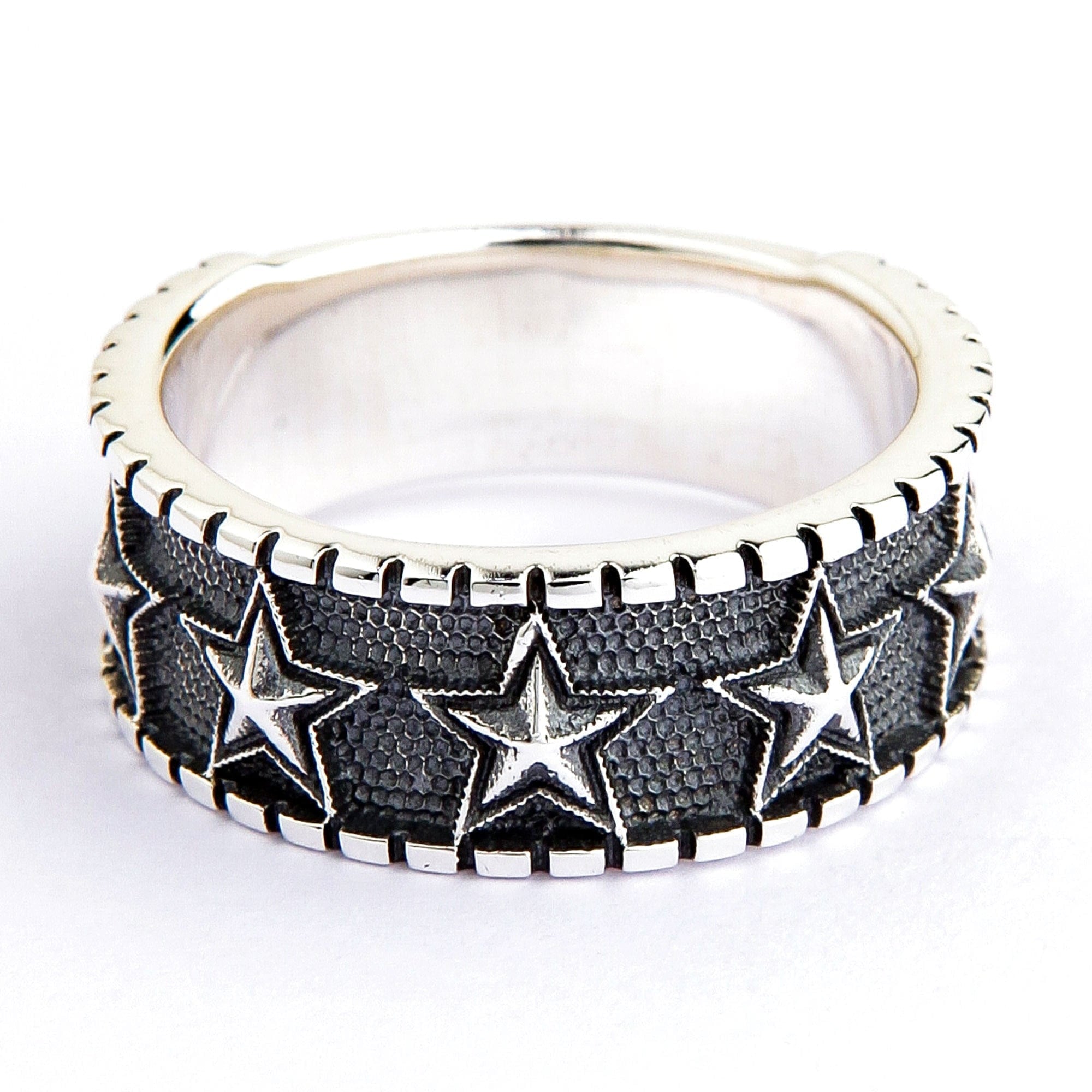 Vintage Sterling Silver Star Ring for Women - Handmade 925 Silver Jewelry - Boho Chic Statement Ring for Everyday Wear & Special Occasions