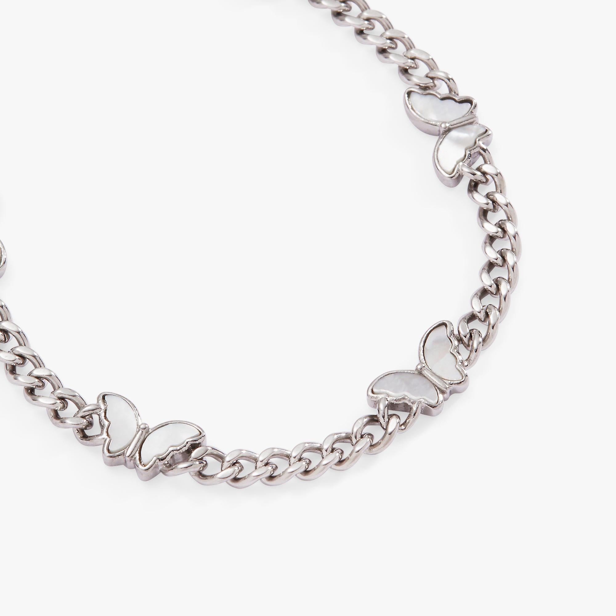 Elegant Butterfly Curb Chain Bracelet for Women - Dainty Gold Silver Jewelry Gift for Her - Perfect for Everyday Wear, Date Night & Special Occasions