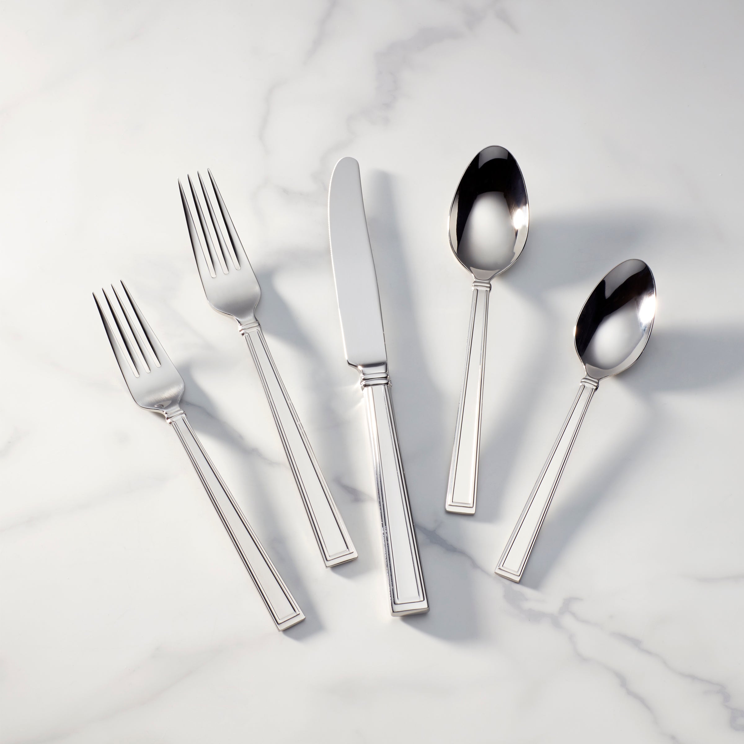 Bratton 65-Piece Stainless Steel Flatware Set - Elegant Silverware for Dinner Parties, Weddings & Everyday Dining | Includes Knives, Forks & Spoons