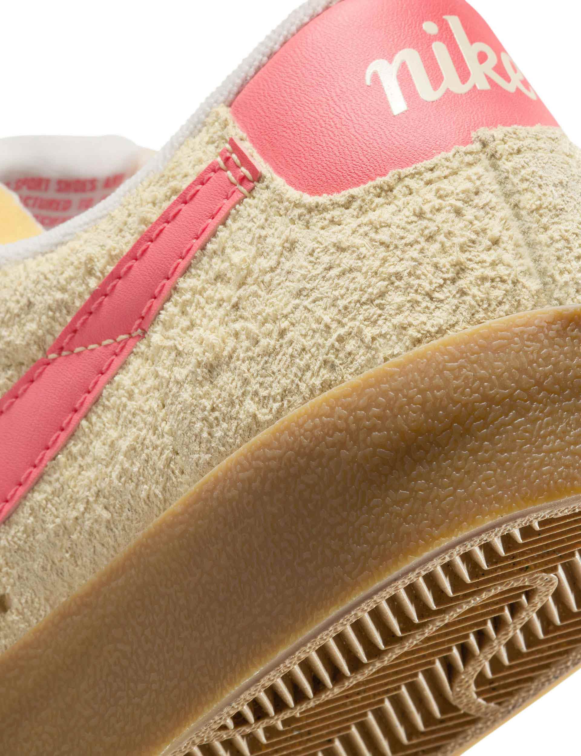 Nike Blazer Low '77 Vintage Sneakers - Alabaster/Magic Ember/Gum Light Brown | Retro Basketball Shoes for Men & Women | Perfect for Casual Wear, Street Style & Vintage Fashion