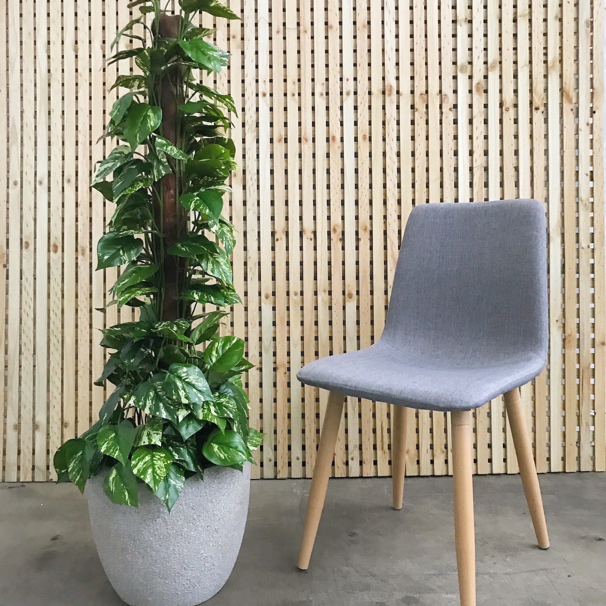 Artificial Pothos Totem Pole - 6ft Fake Hanging Vine Plant with Heart-Shaped Leaves for Home Office Decor Indoor Outdoor Greenery