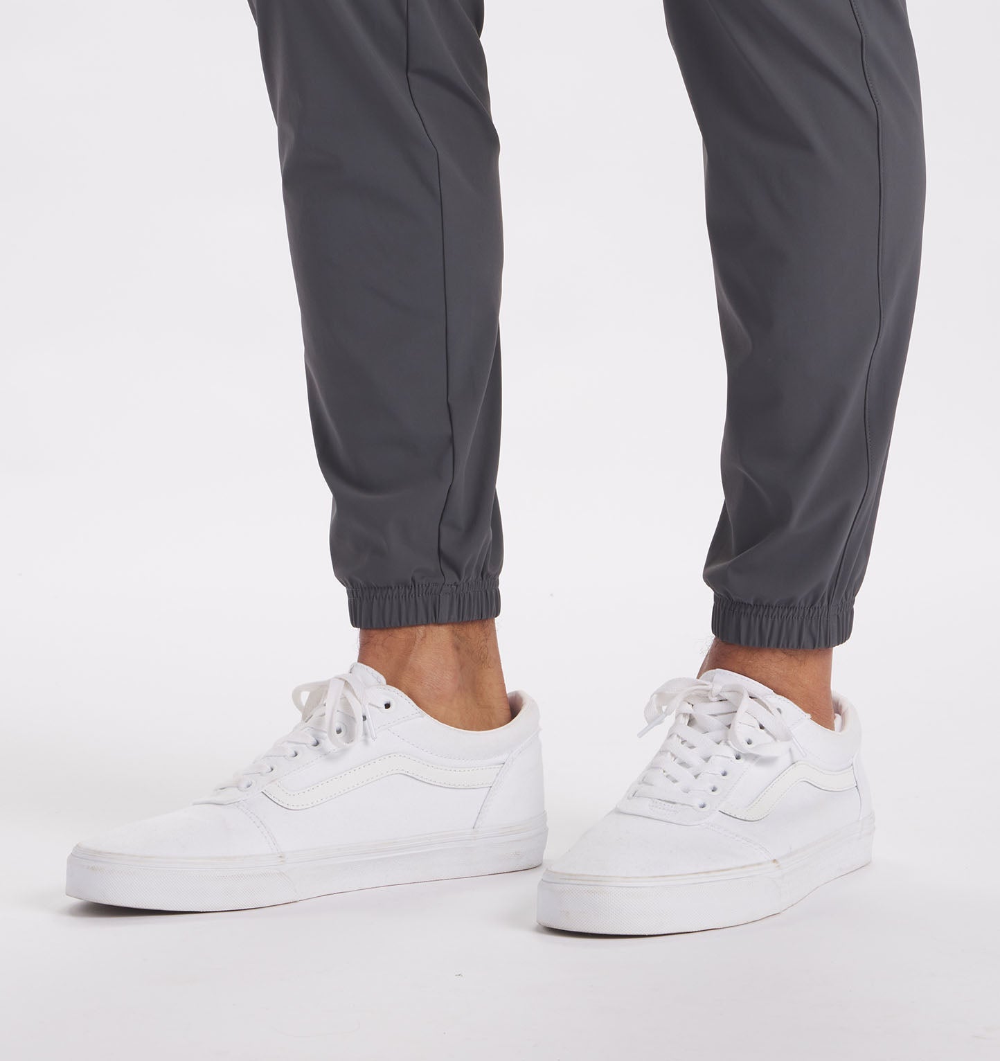UNRL In Flex Jogger III - Men's Performance Jogger Pants with Stretch Fabric for Running, Gym & Lounge Wear - Comfortable Athletic Sweatpants for Workout & Casual Style