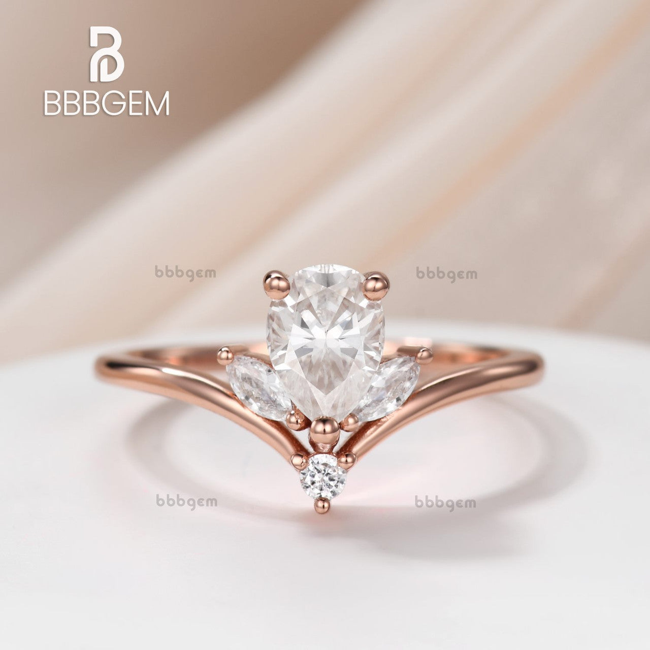 Pear & Marquise Floral Moissanite Engagement Ring Set with V-Shaped Leafy Wedding Band – Elegant Bridal Jewelry for Proposals, Anniversaries & Special Occasions