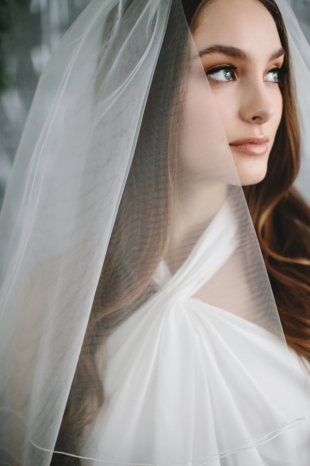 2 Layer Pencil Edge Veil - Thin & Lightweight Bridal Face Cover for Wedding Ceremony - Perfect for Church, Beach, and Outdoor Weddings