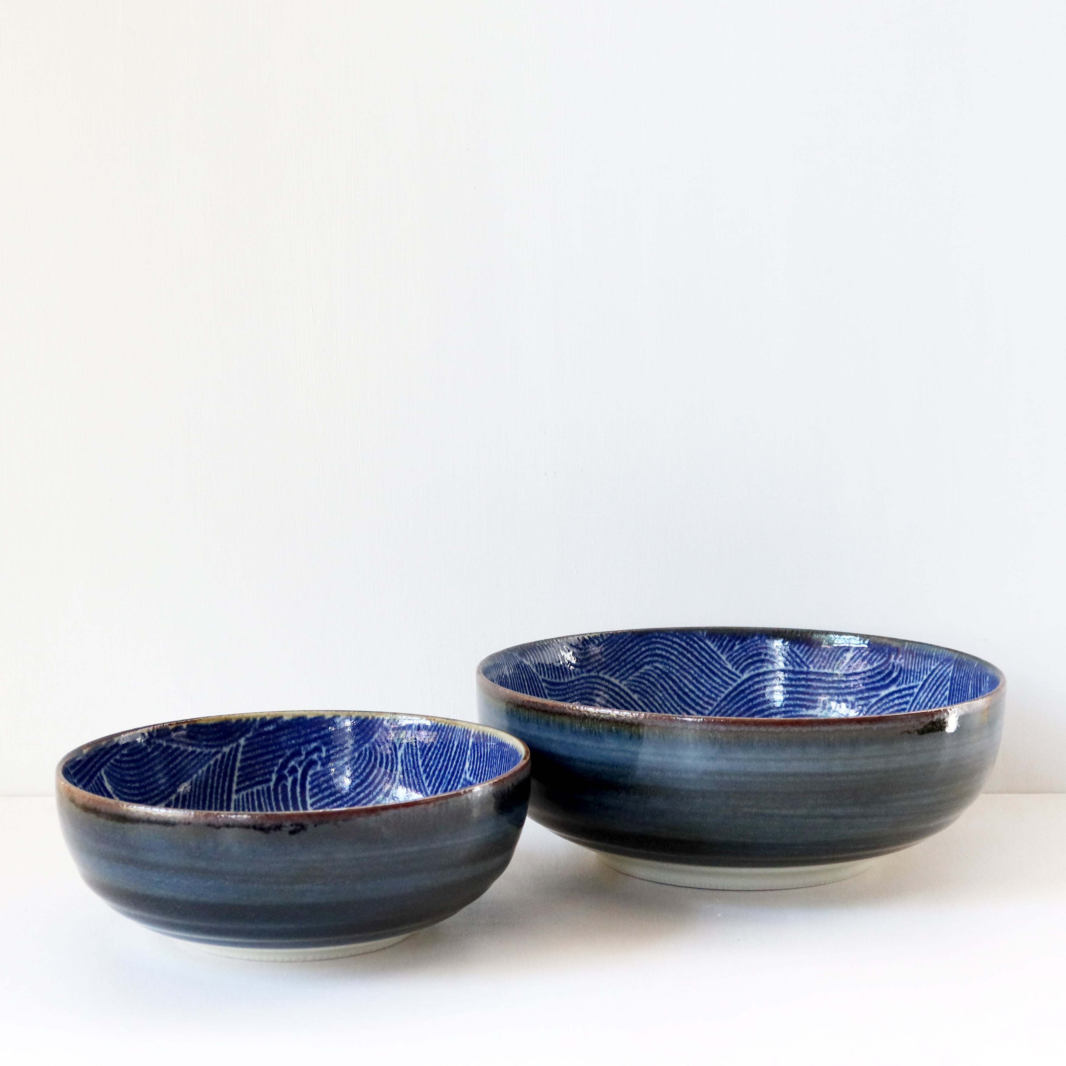 Stormy Waves Pasta Bowl Set - Handmade Ceramic Dinnerware for Italian Cuisine, Perfect for Spaghetti, Salad & Soup - Elegant Tableware for Restaurants, Home Dining & Gift Giving