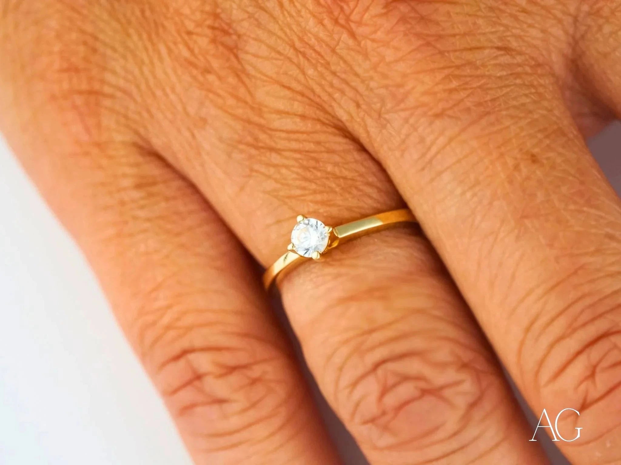 18K Yellow Gold CZ Solitaire Ring – Timeless Elegance for Engagement, Wedding & Anniversary Gifts – Perfect for Proposals & Special Occasions