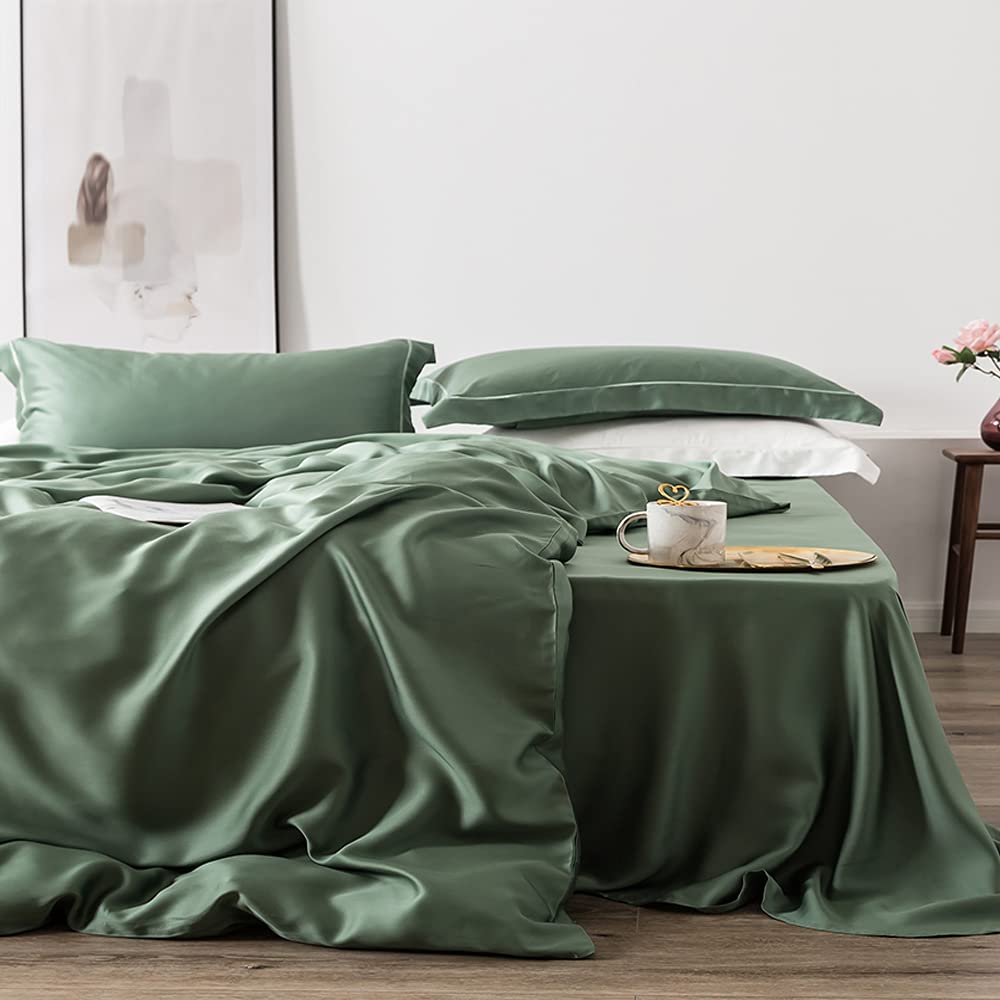 Luxury Red Silk Bedding Set for Women - Queen/King Size Duvet Cover, Flat Sheet & Fitted Sheet - Elegant Silk Comforter Set for Bedroom Decor (G Color) | Perfect for Master Bedrooms, Guest Rooms & Luxury Home Styling