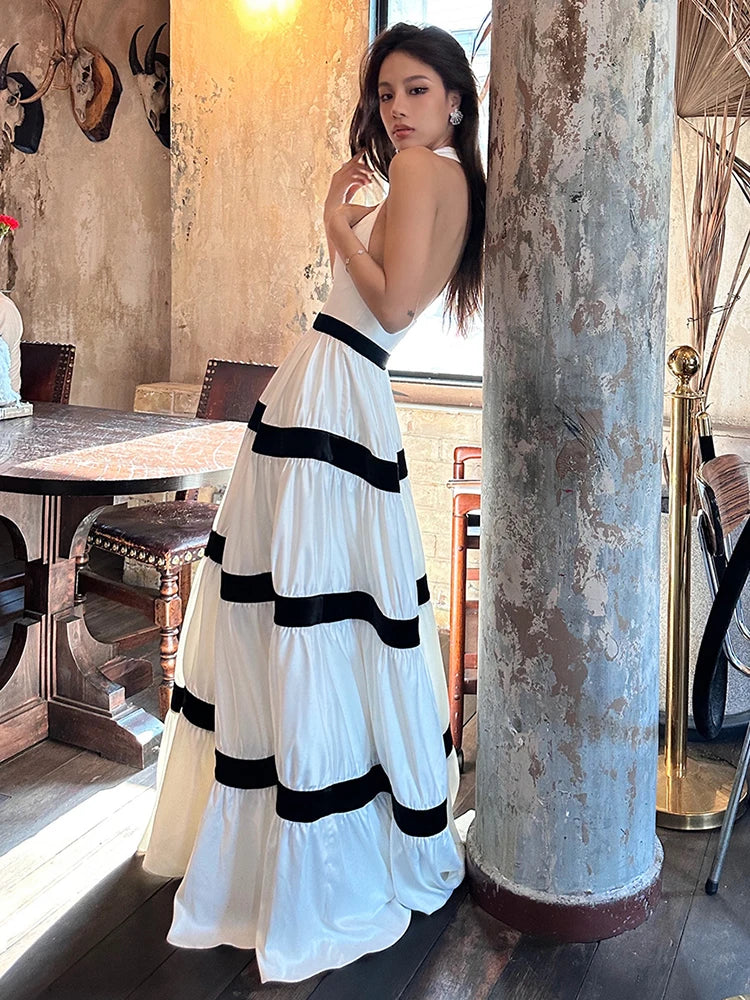 Elegant Backless Sleeveless Women's Dress with Halter Collar & High Waist - Summer 2023 Fashion for Parties, Dates & Beach Vacations