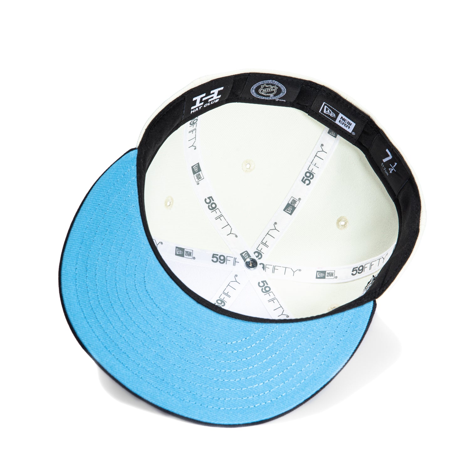 New Era 59Fifty Seattle Kraken 2024 Winter Classic Patch Hat - White & Navy - Official NHL Hockey Cap for Fans & Collectors - Perfect for Games, Gifts & Sports Events