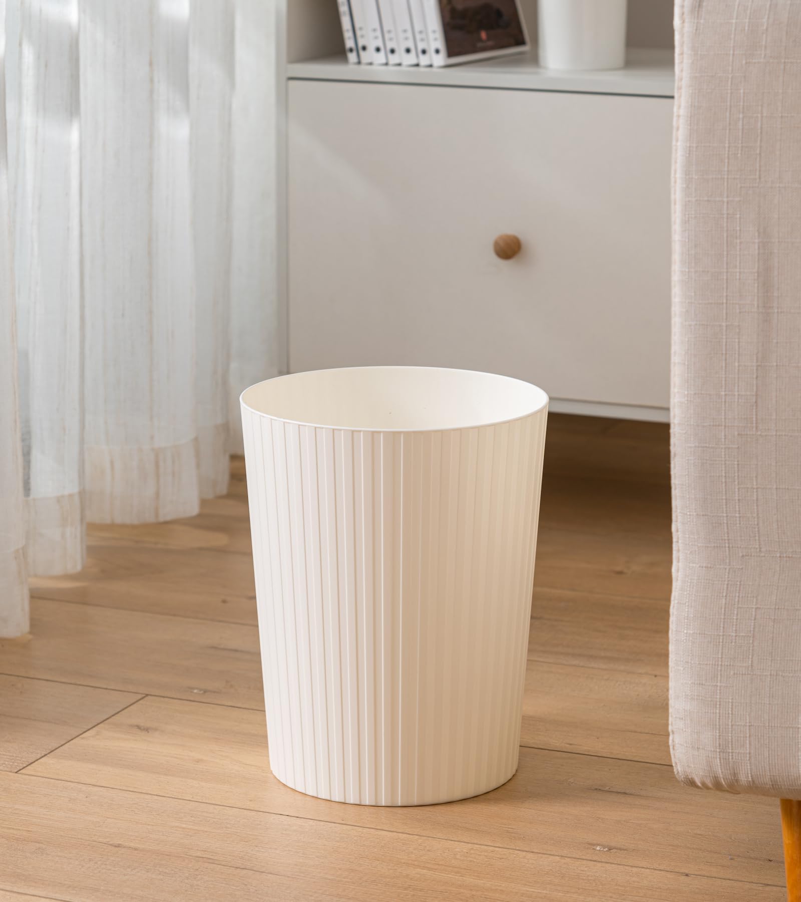 Cetomo 7.2L Plastic Waste Paper Bin - 3 Pack Small Round Trash Can with Solid Stripe, Open Top Design for Kitchen, Bedroom, Office | Frosted Matte Minimalist Style | Nesting Storage Solution | White Waste Basket for Home & Office Organization