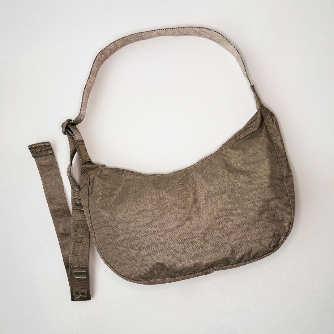 Baggu Medium Crescent Bag - Lightweight & Stylish Crossbody Purse for Women | Perfect for Travel, Work & Everyday Use