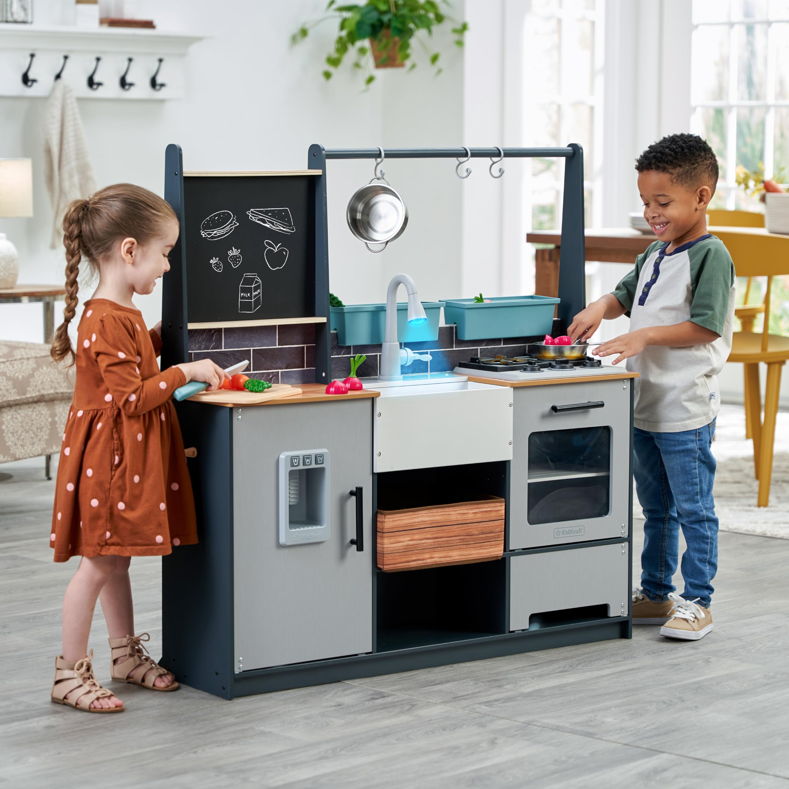 KidKraft Wooden Farm to Table Play Kitchen Set with Lights, Sounds & 17 Accessories - Interactive Pretend Play Toy for Toddlers | Perfect for Imaginative Cooking Games & Early Childhood Development