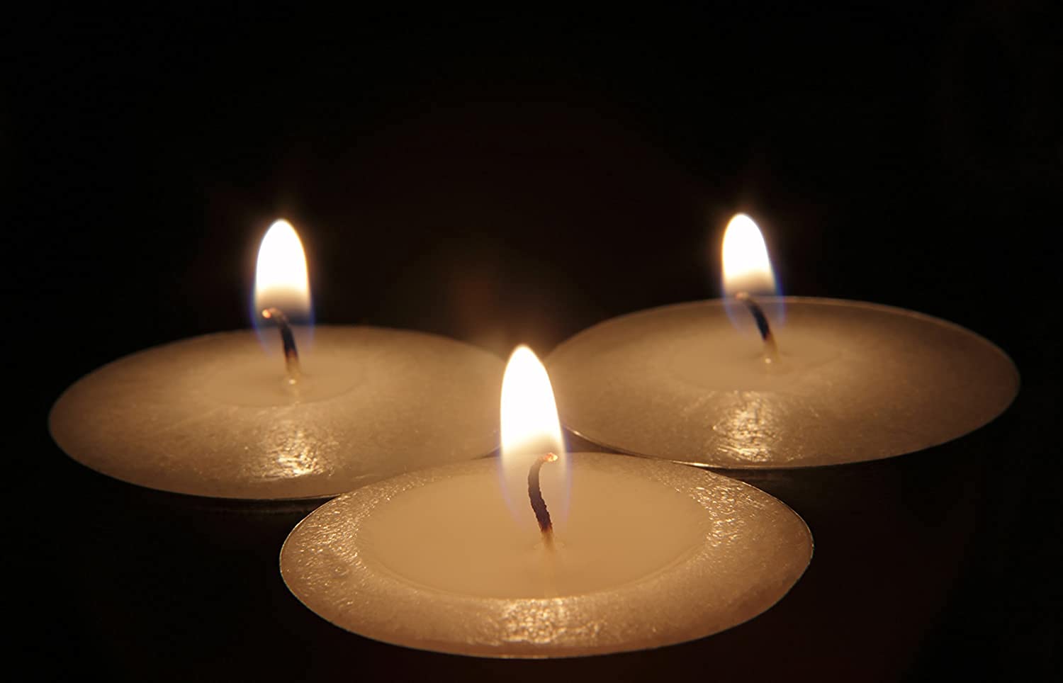 Ohr Candles 400-Pack Bulk Unscented White Tealight Candles - 4 Hour Burn Time for Weddings, Parties, Home Decor & Relaxation