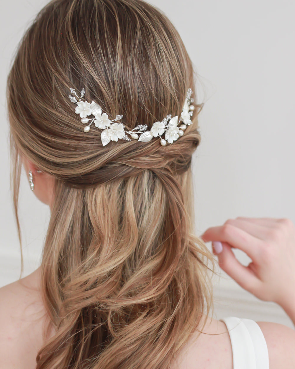 Elise Mini Hair Vine - Elegant Floral Hair Accessory for Weddings, Prom & Special Occasions | Perfect for Bridesmaids & Boho Hairstyles