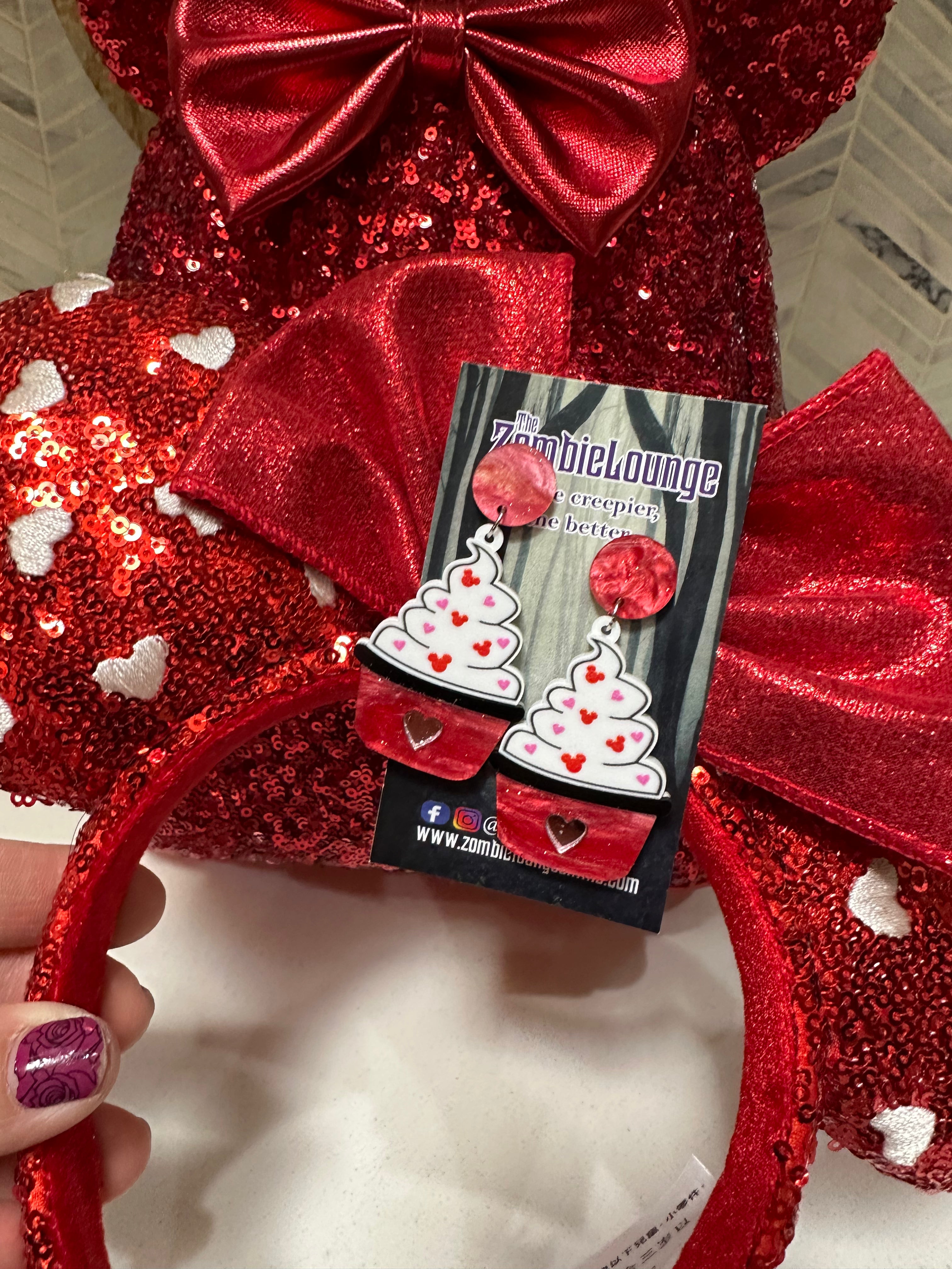 Valentine's Day Dole Whip Pineapple Earrings - Cute Tropical Jewelry for Women - Perfect for Valentine's Gifts, Beach Vacations & Summer Parties