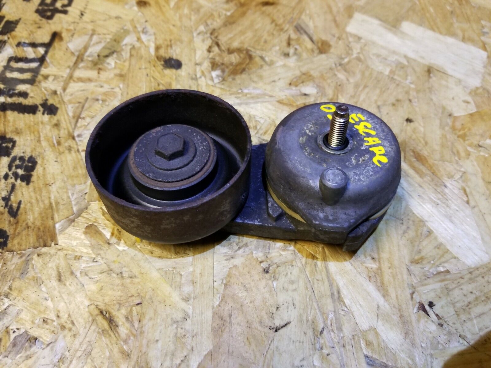 2002-2007 Ford Escape 3.0L OEM Serpentine Belt Tensioner Replacement - Perfect for Engine Maintenance & Repair