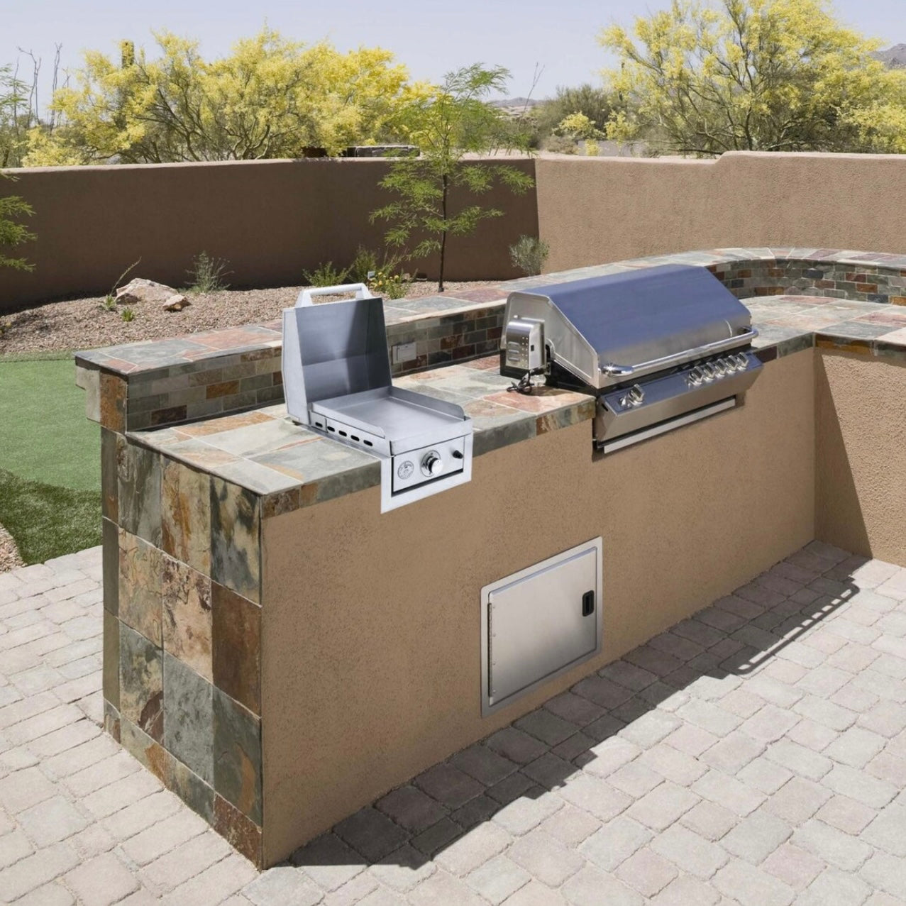 Le Griddle Wee 16 Inch Built-In/Countertop Gas Griddle GFE40 - Perfect for Outdoor BBQs, Camping & Commercial Kitchen Use