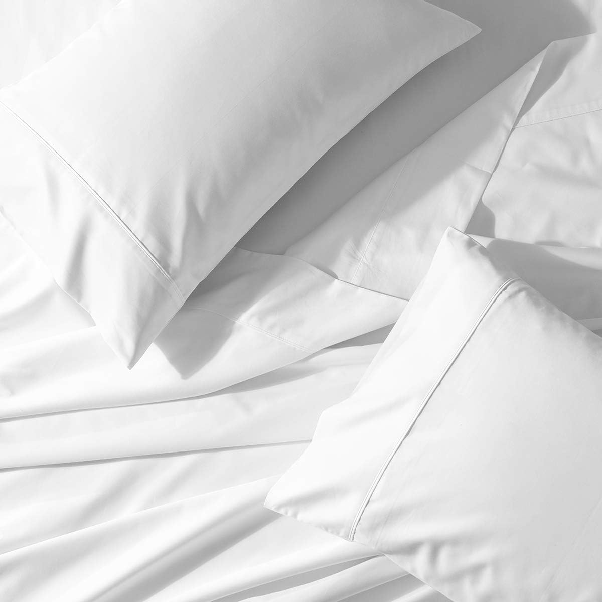 7-Piece California King Bedspread Set - White Checkered Quilted Wrinkle-Free Microfiber Bedding with 3-Piece Coverlet & 4-Piece Sheet Set - Perfect for Master Bedroom, Guest Room & Vacation Homes