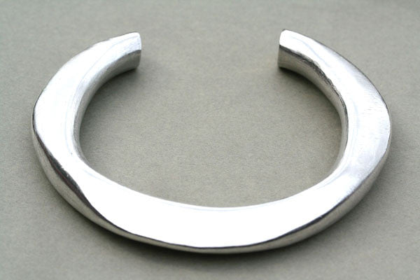 Clean Buckled Cuff Bracelet - Adjustable Fashion Wristband for Women & Men - Perfect for Casual Wear, Office, and Special Occasions