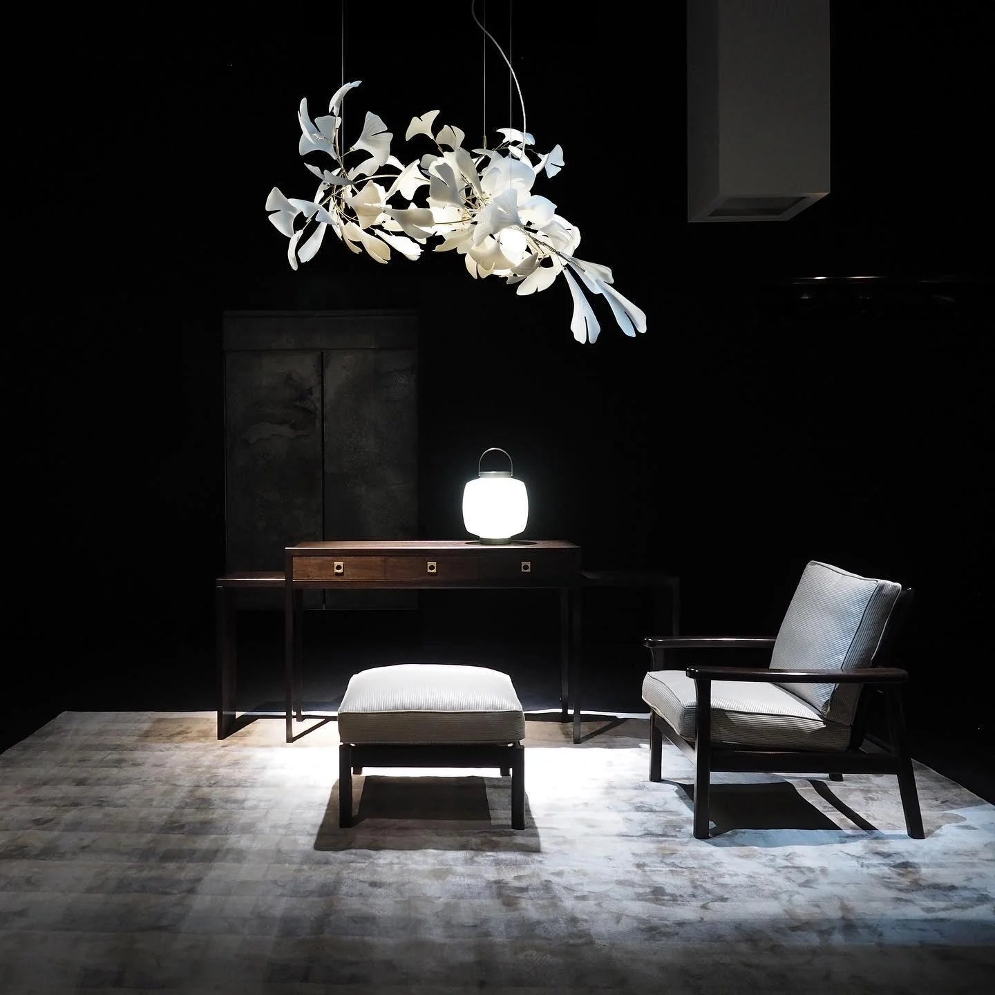 White Gingko Chandelier - Elegant Modern Lighting Fixture for Dining Room, Living Room & Bedroom Decor