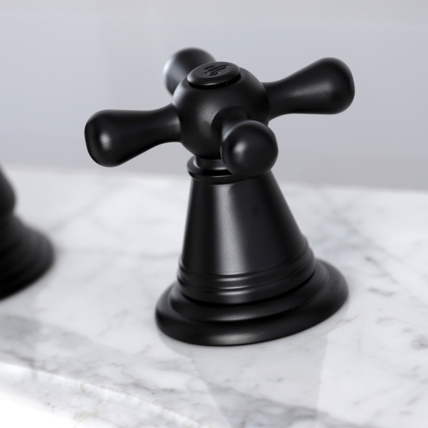 American Classic FSC1970AAX 3-Hole Widespread Bathroom Faucet with Brass Pop-Up Drain - Matte Black Finish - Perfect for Modern Bathroom Vanities and Powder Rooms