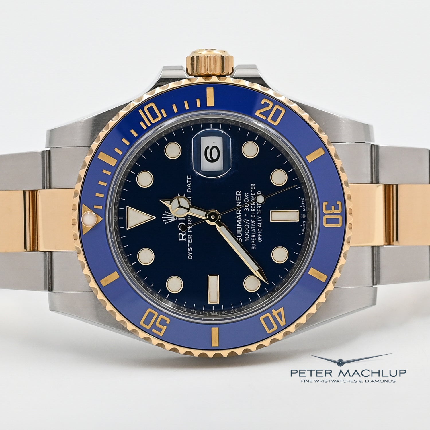 Rolex Submariner Date 41mm Stainless Steel Watch 2021 Model - Luxury Diving Timepiece for Men, Perfect for Professional Divers & Everyday Wear