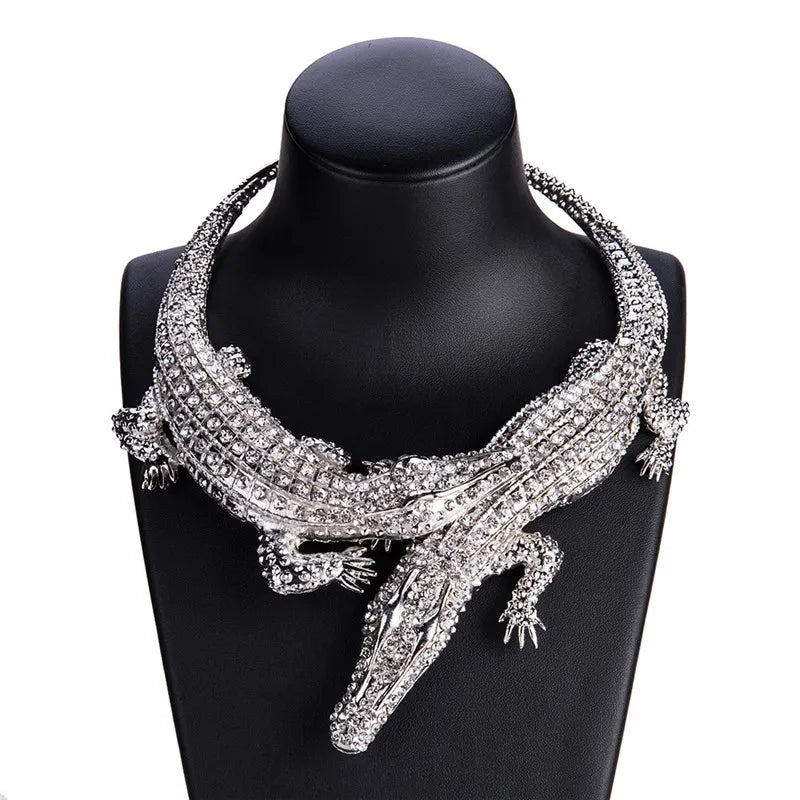 Exaggerated Punk Crystal Crocodile Necklace for Women - Trendy Statement Collar Jewelry with Full Rhinestones - Perfect for Gothic Fashion, Night Out, and Punk Style Accessories