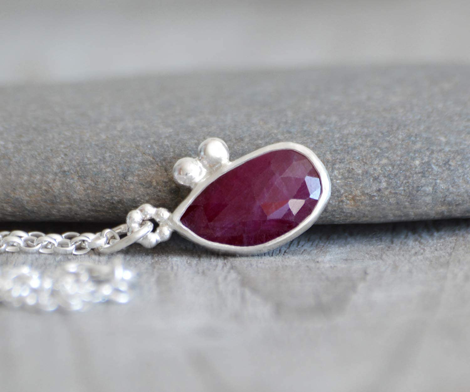 2.75ct Rose Cut Ruby Necklace - July Birthstone Jewelry for Women | Elegant Gift for Anniversary, Birthday & Special Occasions