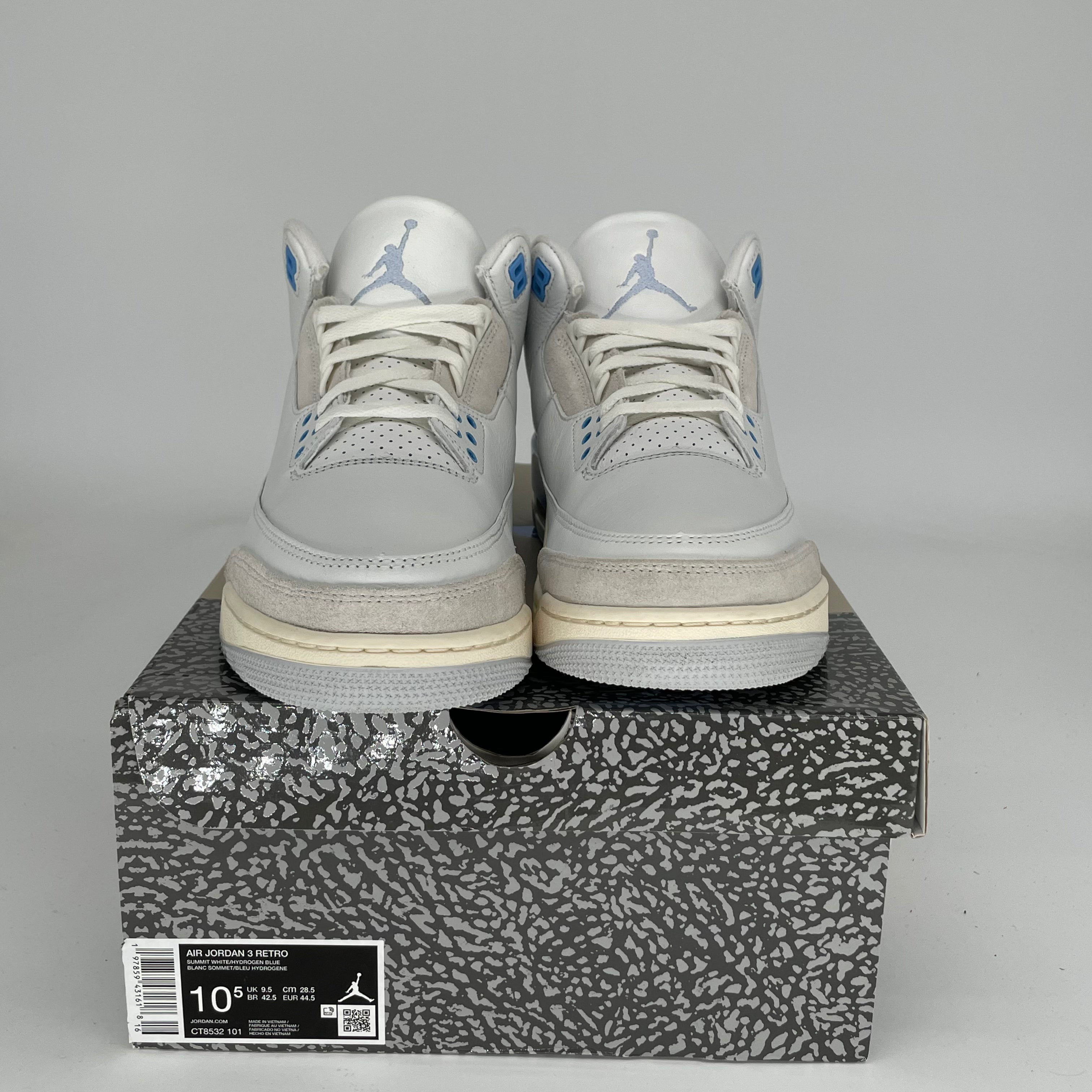 **AIR JORDAN 3 LUCKY SHORTS Men's Basketball Shorts - Size 10.5 (CT8532-101) - Perfect for Streetwear, Gym & Casual Wear**