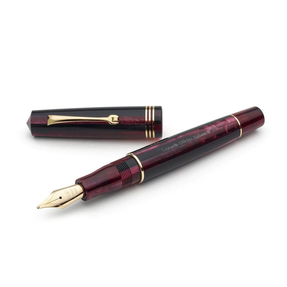 Leonardo Fountain Pen Momento Zero with 14K Gold Nib - Elegant Prune (Prugna) Color - Premium Writing Instrument for Professionals, Collectors & Gift Giving