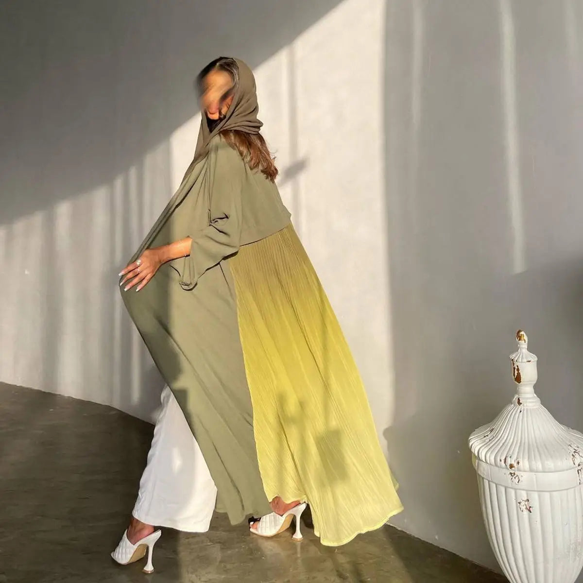 Elegant Chiffon Pleated Cardigan Open Abaya Dress for Women - Lightweight Cover-Up for Modest Fashion, Prayer, and Special Occasions