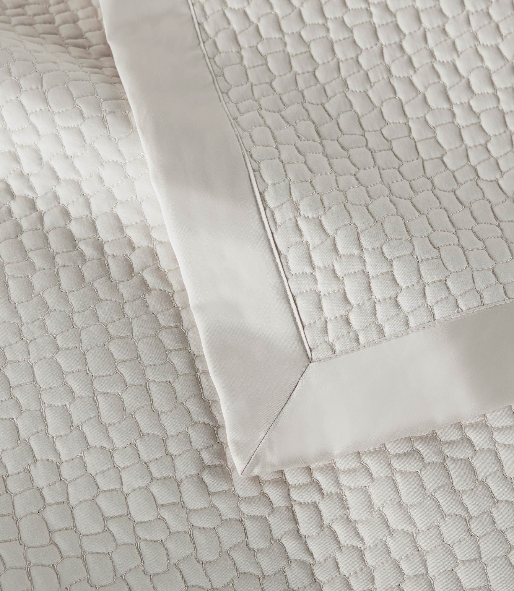 Hamilton Quilted Sham - Premium Decorative Pillow Cover for Bedroom & Living Room - Soft Cotton Sham with Elegant Quilted Design - Perfect for Home Decor, Guest Rooms, and Cozy Spaces