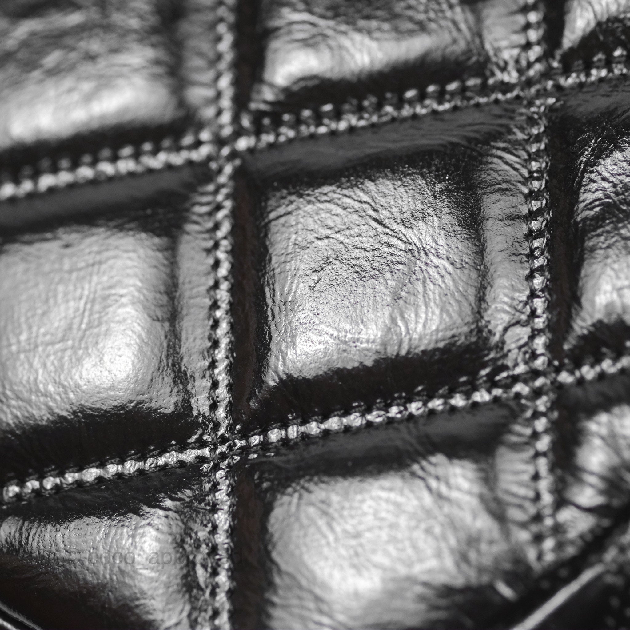 Chanel CC Drawstring Bucket Bag in Black Shiny Aged Calfskin Leather - Luxury Crossbody Purse for Women, Perfect for Date Night & Travel Accessories
