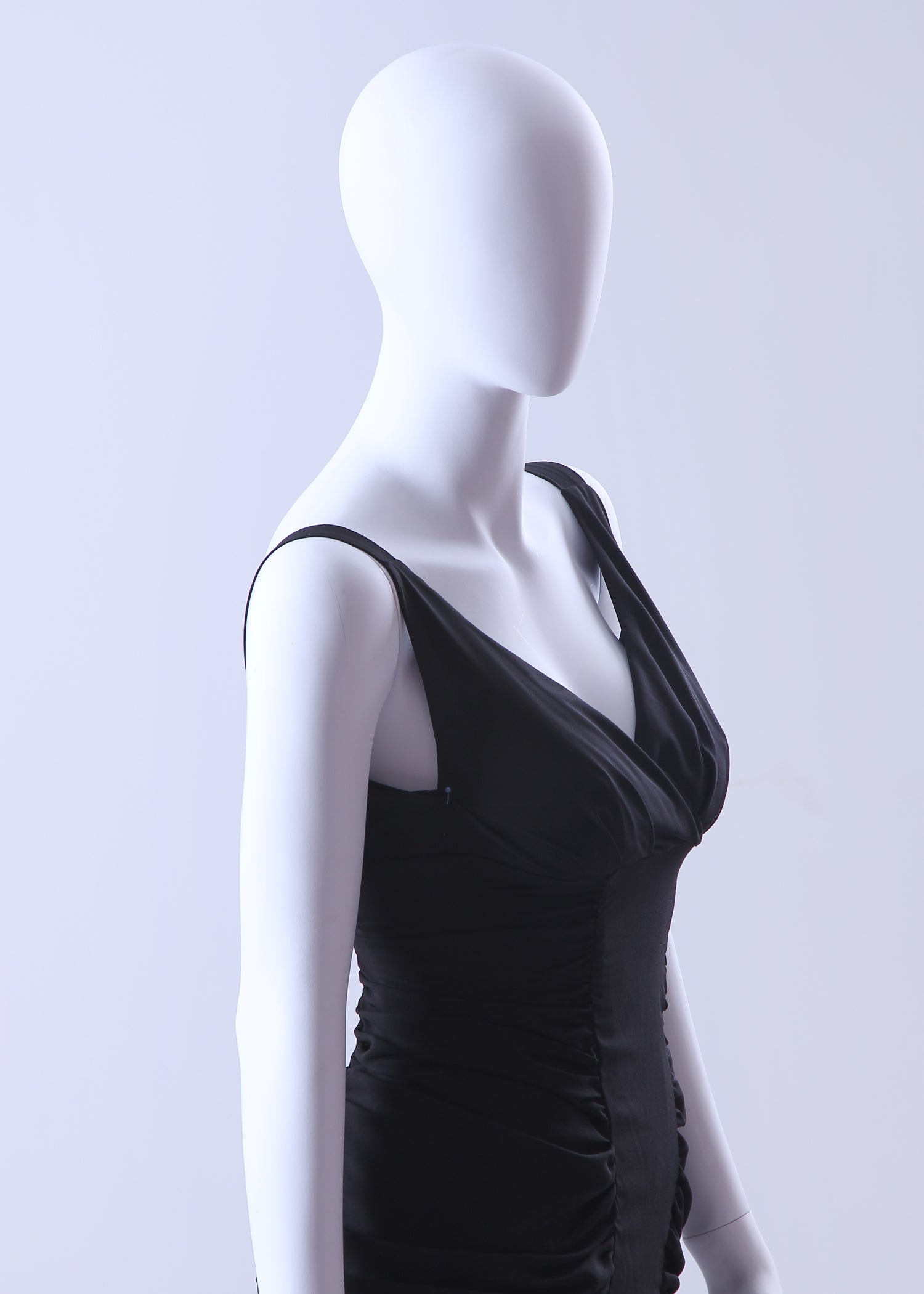 White Gloss Female Mannequin - Full Body Fashion Display for Boutique, Window Shopping & Photography - Perfect for Retail Stores, Online Shops & Visual Merchandising