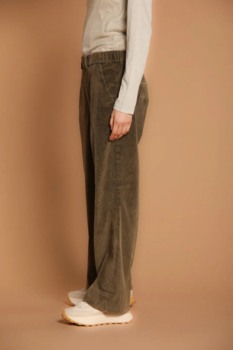 Stylish Straight Chino Corduroy Pants for Men - Comfortable Green Casual Trousers | Perfect for Office Wear & Weekend Outfits