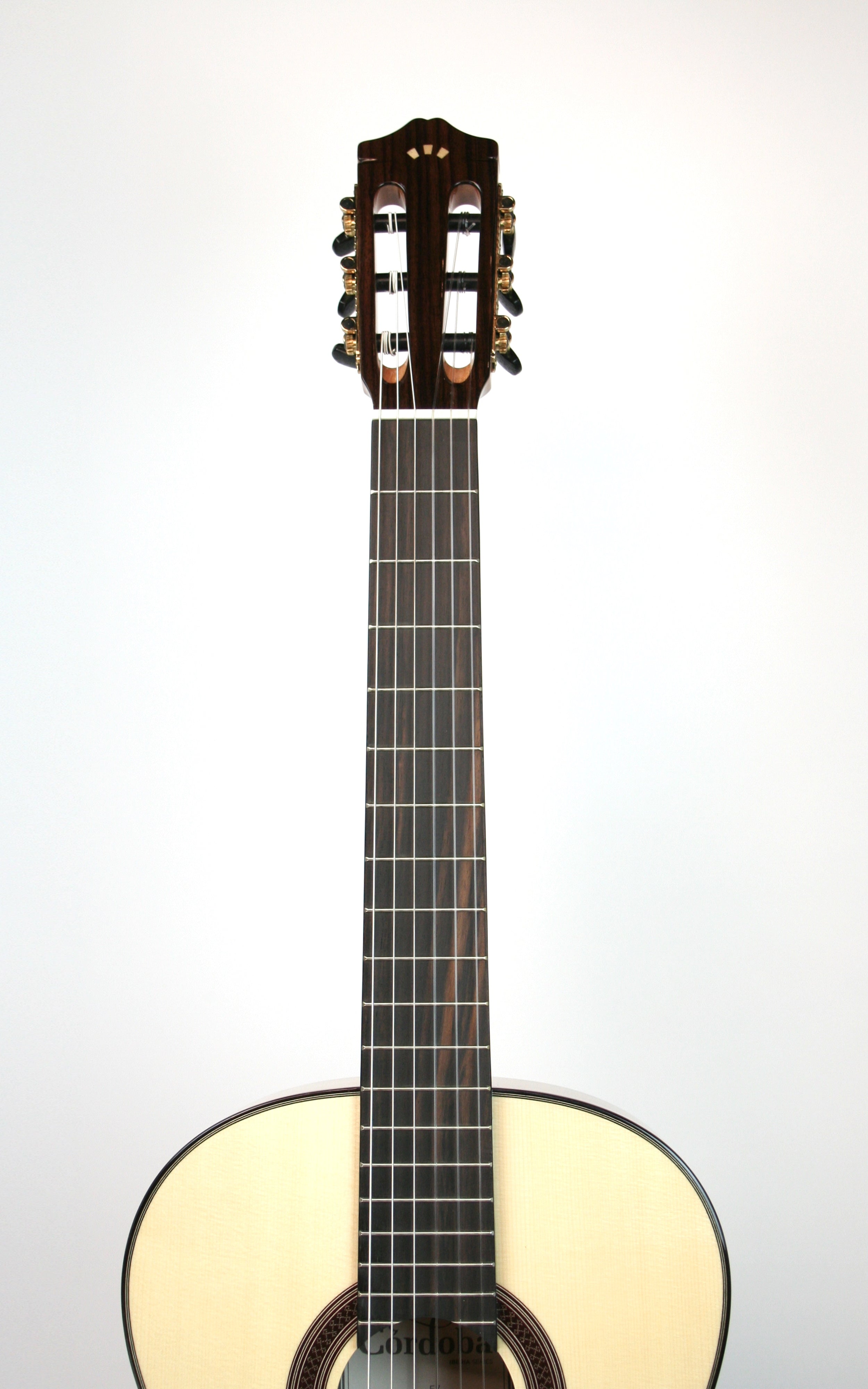 Cordoba F7 Flamenco Guitar - Professional Nylon String Classical Guitar for Flamenco Music | Perfect for Performances, Practice & Studio Recording
