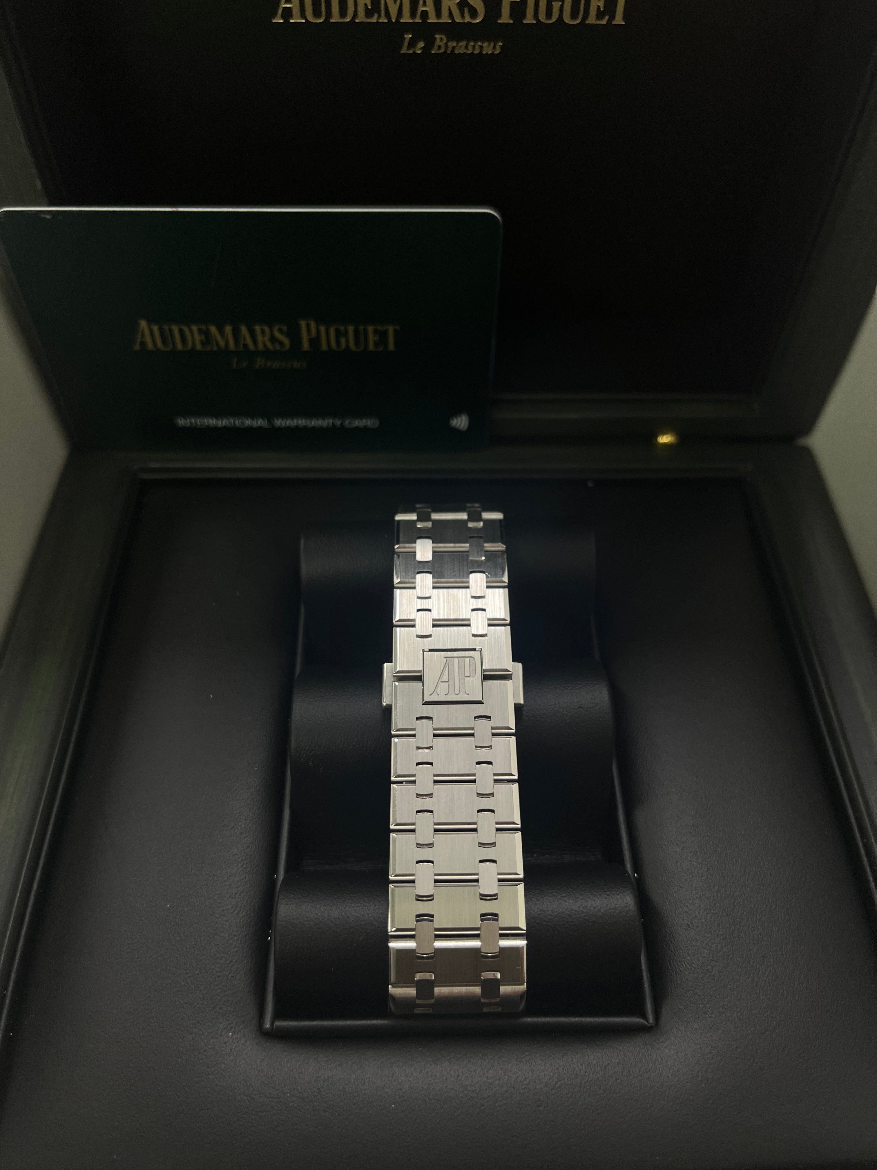 Audemars Piguet Royal Oak 15510BC Limited Edition Ice Blue Baguette Dial Men's Watch - Luxury Swiss Timepiece for Collectors & Special Occasions