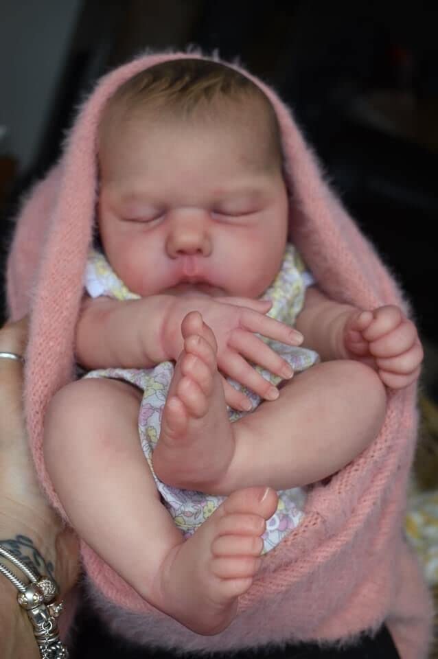iCradle 19 Inch Realistic Reborn Baby Doll - Lifelike Newborn Baby Doll Gift for Kids Age 3+ | Perfect for Role Play, Collecting & Emotional Comfort