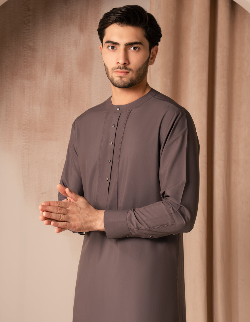 Premium Blended Grey Jubba by J. Junaid Jamshed - Traditional Islamic Thobe for Men - Perfect for Eid, Friday Prayers & Special Occasions